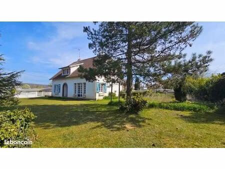 maison 7 pièces 160 m²