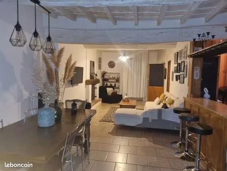 maison de village 180 m2 avec terrasse et balcon. anduze