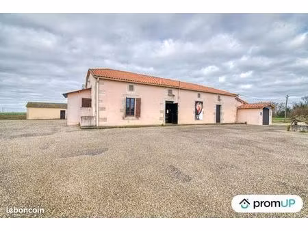 local commercial 6 000 m²