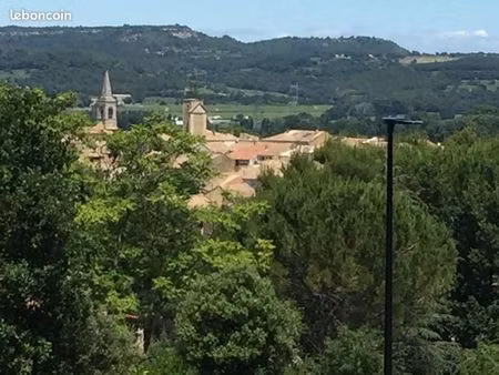 terrain dégagé calme bel environnement proche école commerces