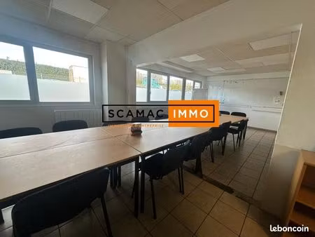 local d'activité 280 m²