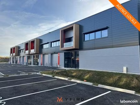 local d'activite 371 m² eragny