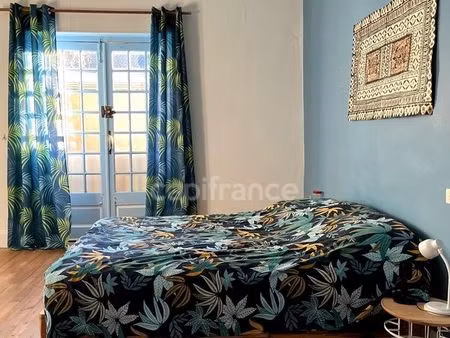 immeuble 6 pièces 195 m²