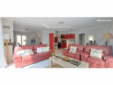 villa meublee a louer a l'annee  calme  tres bien equipee