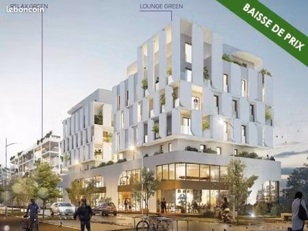 local bureaux 659 m²