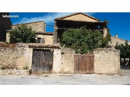 grande maison pleine de charme  6 pièces  168 m²