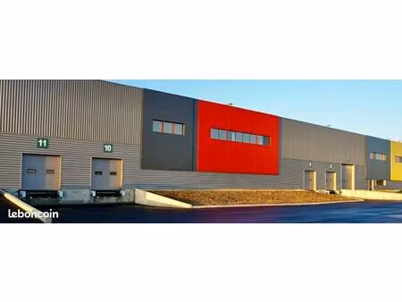 local 2314 m² louvres