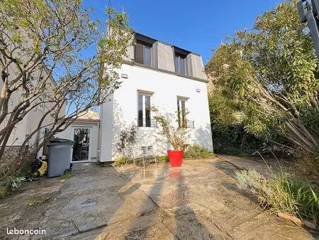 maison 6 pièces 110 m²