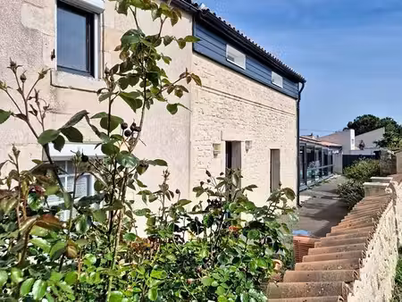maison 5 pièces 130 m²