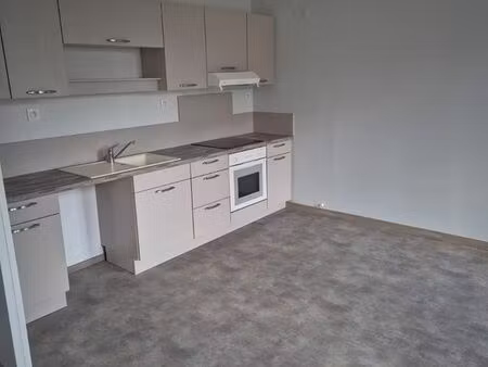 a louer appartement f4 à cognac