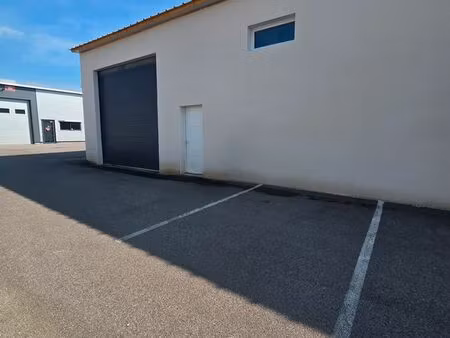 à louer – entrepôt de stockage 110 m²
