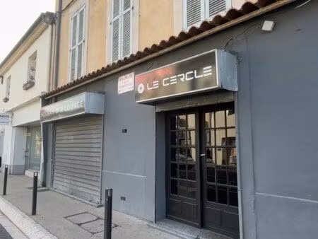 local commercial à vendre