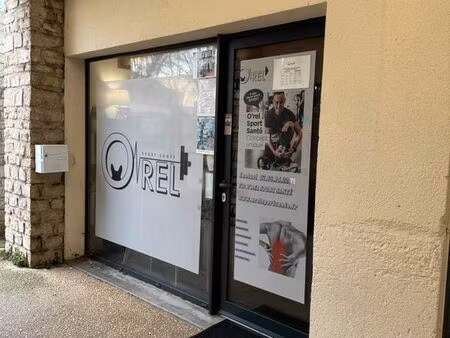 a louer local commercial