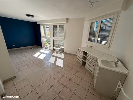 local 70 m² toulouse