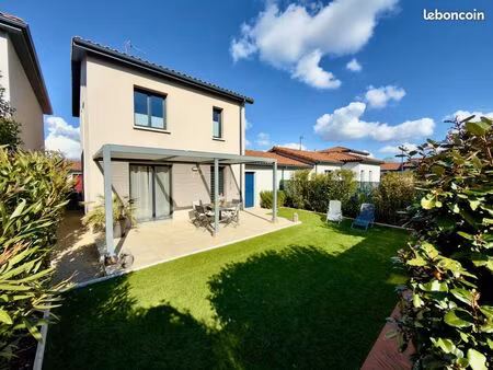 maison ales avec terrain et 3 chambres