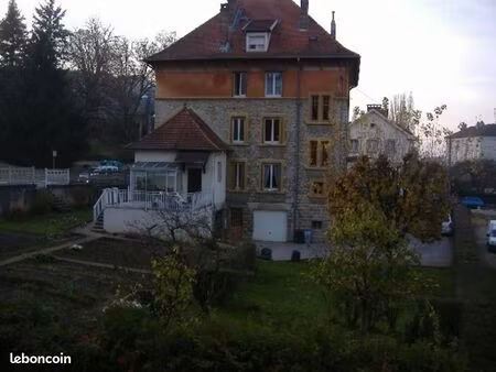 appartement 4 pièces 114 m²