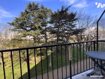 appartement 3 pièces 63 m²