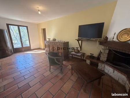 maison 4 pièces 95 m²