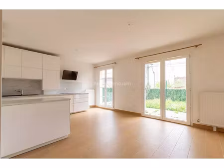 vente appartement 3 pièces 62 m2 à dampmart