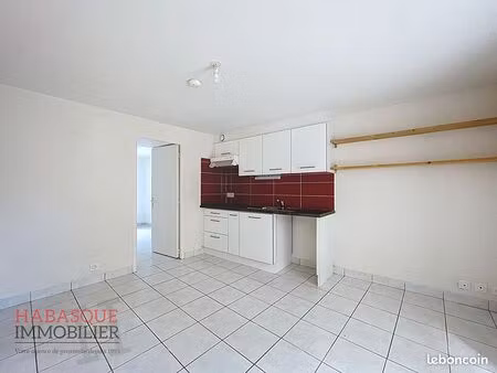 appartement 2 pièces 27 m²