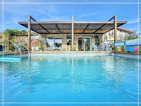 maison à vendre chateaumeillant 4 pièce(s) 130m2 189 000€