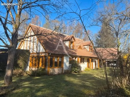 propriété 6 pièces 178 m²