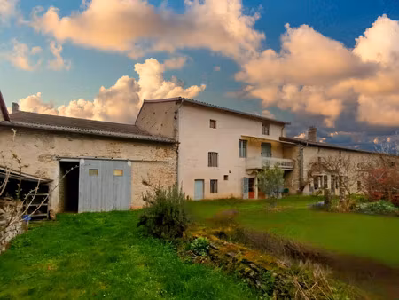 propriété à vendre uchizy 10 pièce(s) 234m2 248 000€