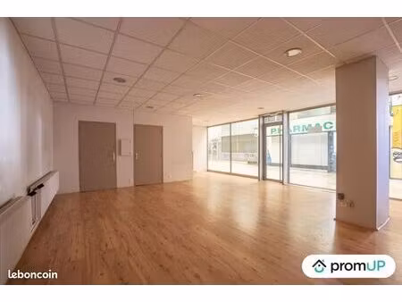 local commercial 60 m²