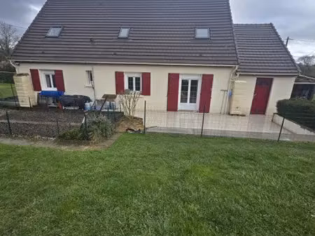 pavillon à chartèves (02400)