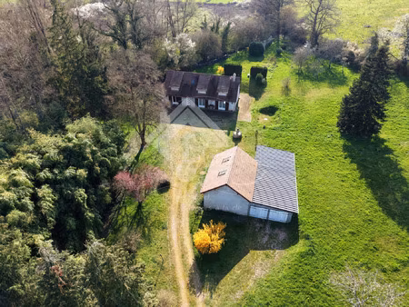 propriété 6980m2 avec ruisseau