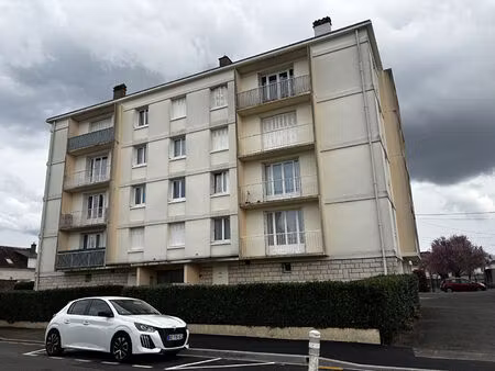 appartement joue les tours 4 pièce(s) 70 m2