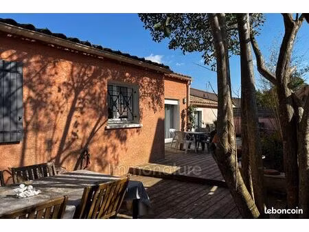 villa 4 pièces 83 m²