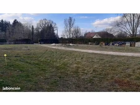 terrain à bâtir à la ferté st aubin