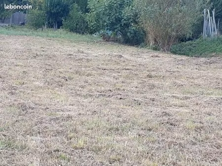 terrain 1 200 m² saint romain la virvee