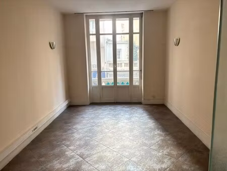 local professionnel nice centre