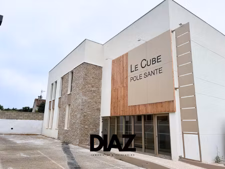 local professionnel neuf idéal profession libérale génér