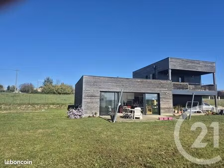 maison 5 pièces 126 m²