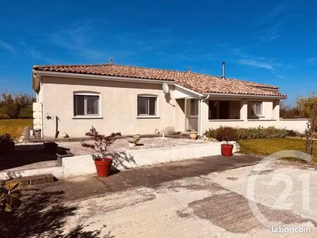 maison 6 pièces 141 m²