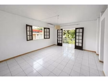 maison t4 à rénover sainte-anne