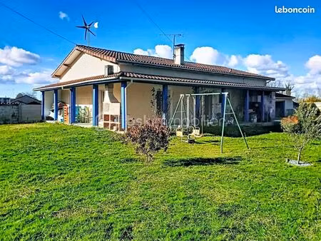 maison 5 pièces 136 m²