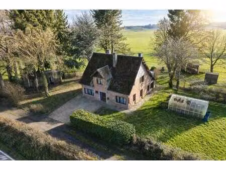 villa avec grand jardin (terrain à bâtir) à braibant