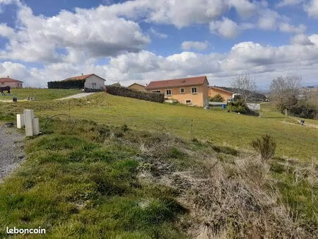 terrains viabilises: 650 m2 a 32000 et 1000 m2 a 50000