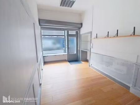 local commercial 54 m²