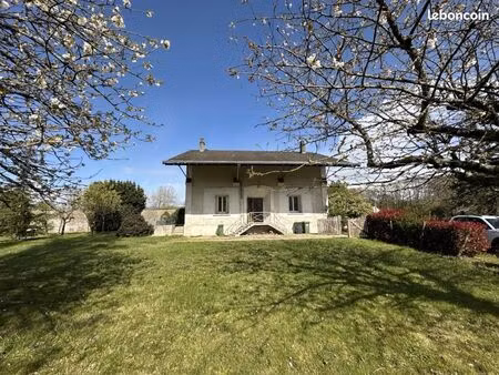 maison 6 pièces 113 m²