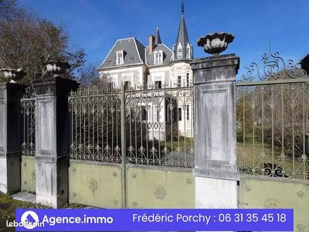 château 13 pièces 481 m²