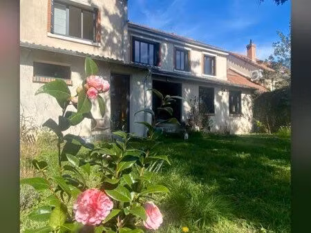 maison familiale rénovée-orléans sud-proche bords de loire -4 chambres- annexe indépendant