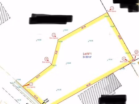 terrain à bâtir 651m2 arboré et au calme