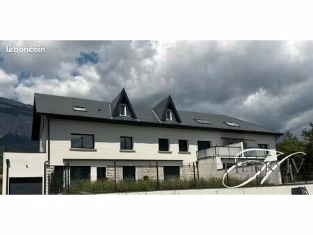 duplex 4 pièces 110 m²