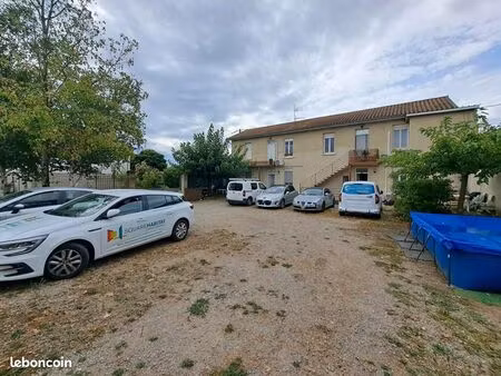 immeuble 9 pièces 212 m²