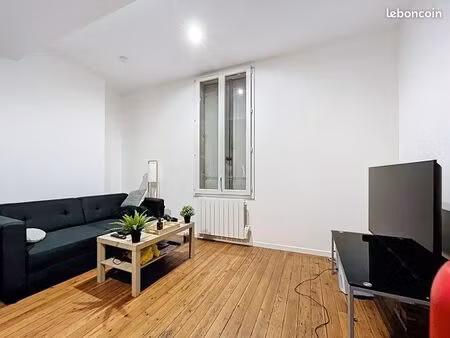 t3 meublé en duplex centre branne